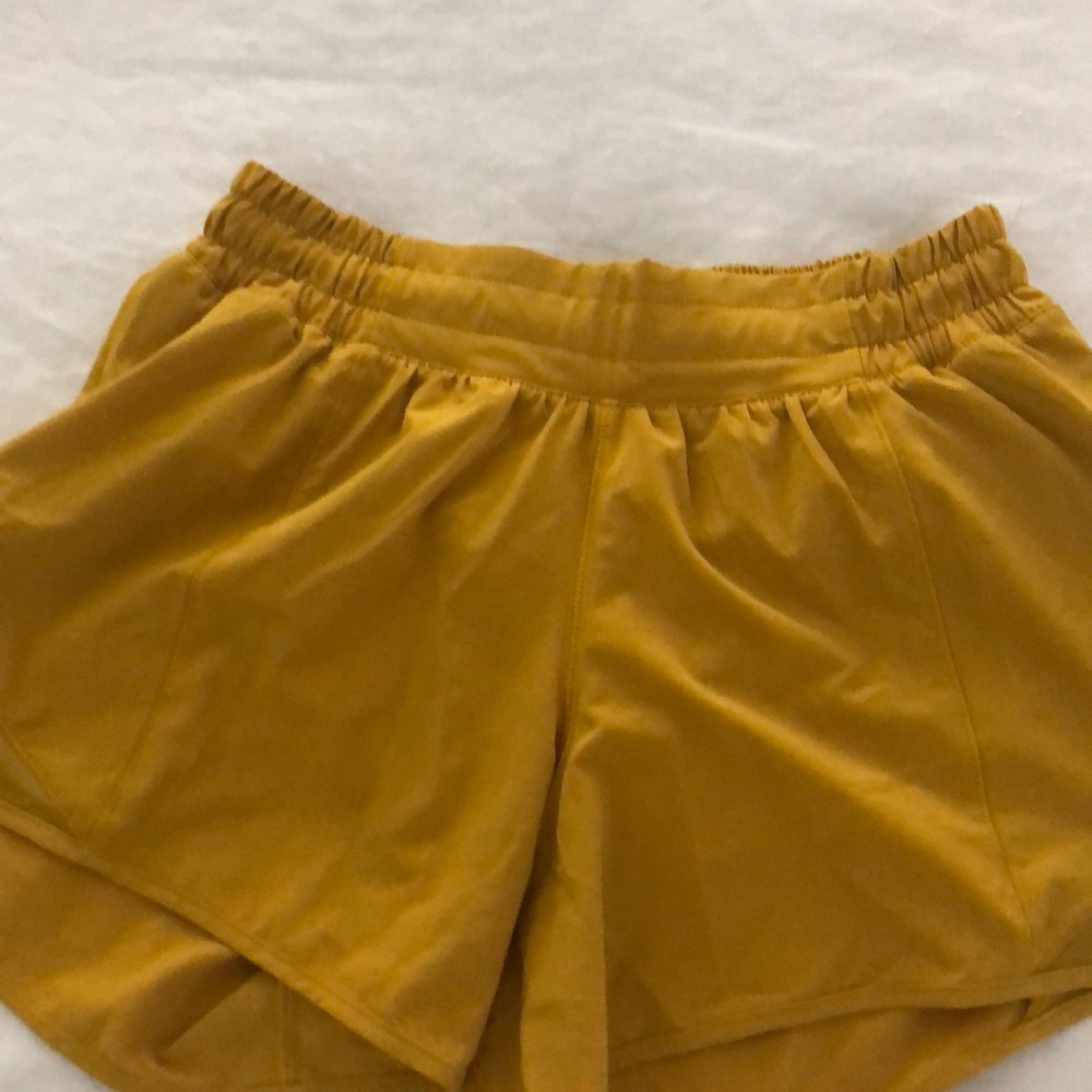 Hotty hot 4in lululemon shorts